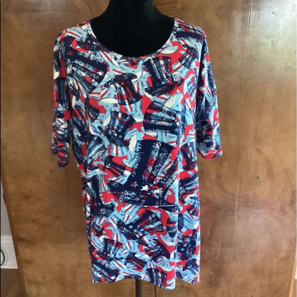 LuLaRoe Top Hat Shirt